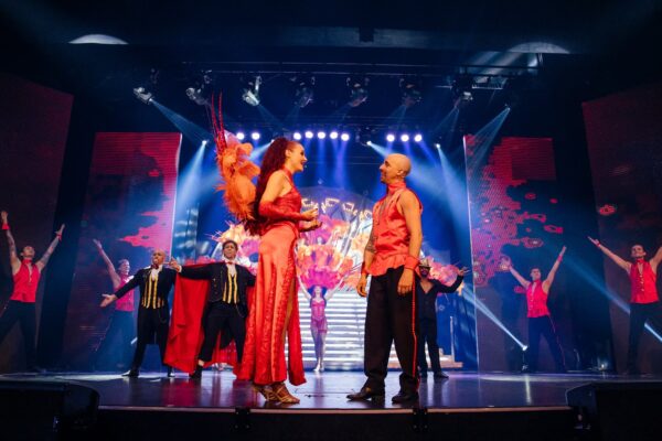 cabaret music hall